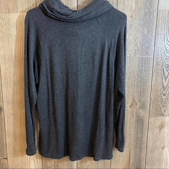 LOU & Grey Cozy Cowl Neck Dark Gray Top Size Small - Picture 3 of 3